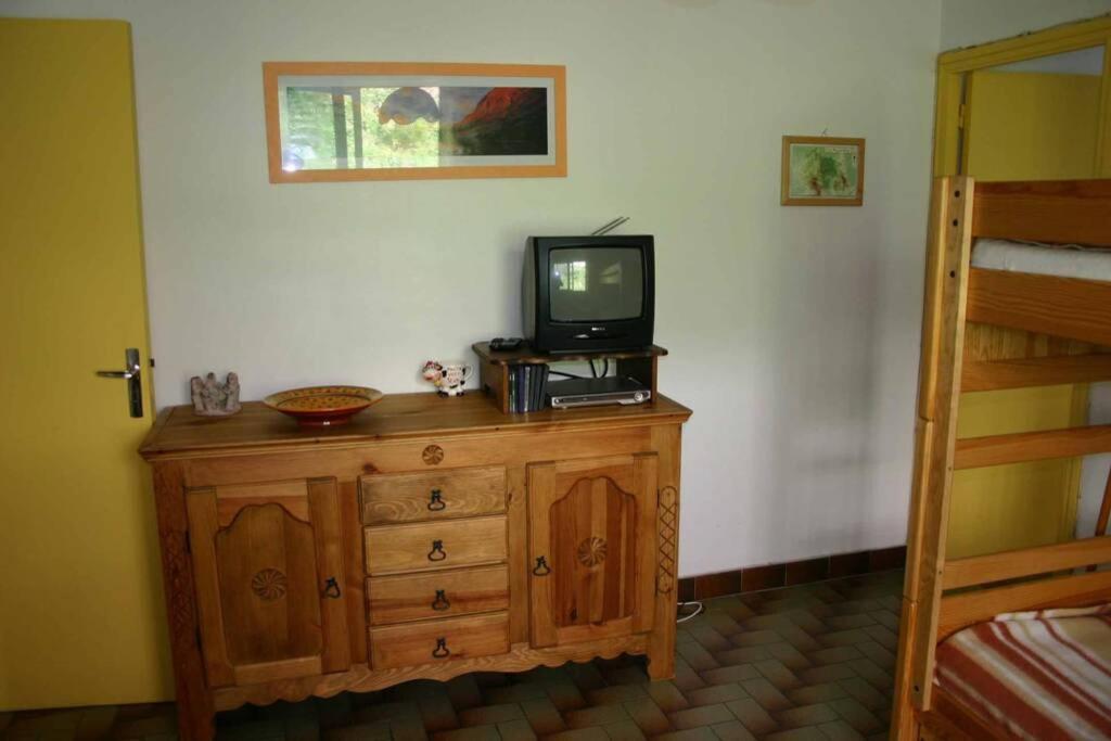 Appartement 6 Personnes Au Coeur De Super Besse Besse-et-Saint-Anastaise Exterior foto